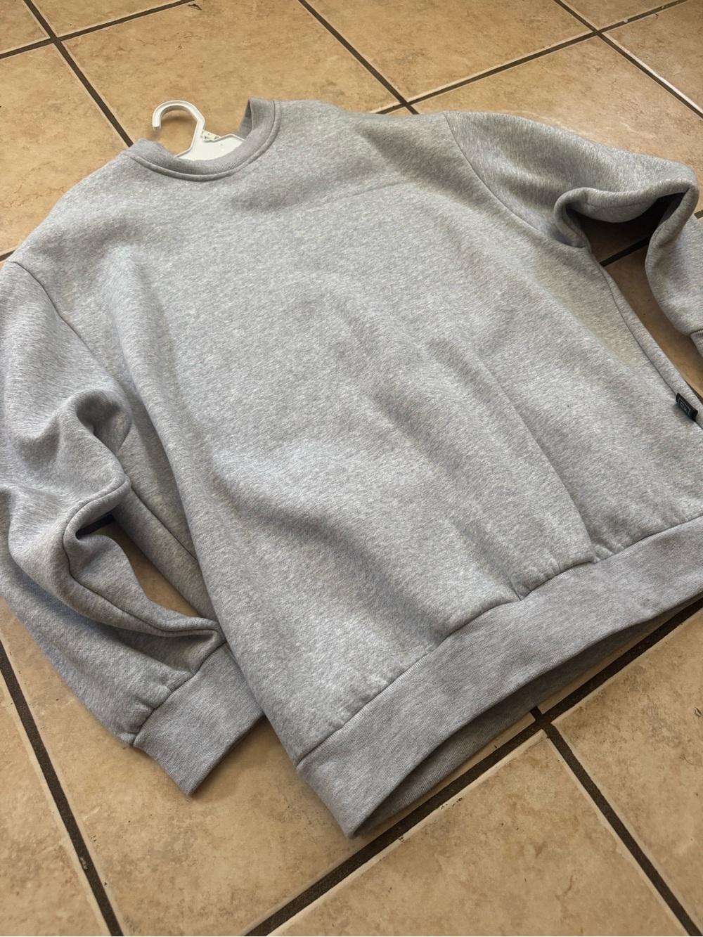 Men's Crewneck Sweatshirt in Heather Gray